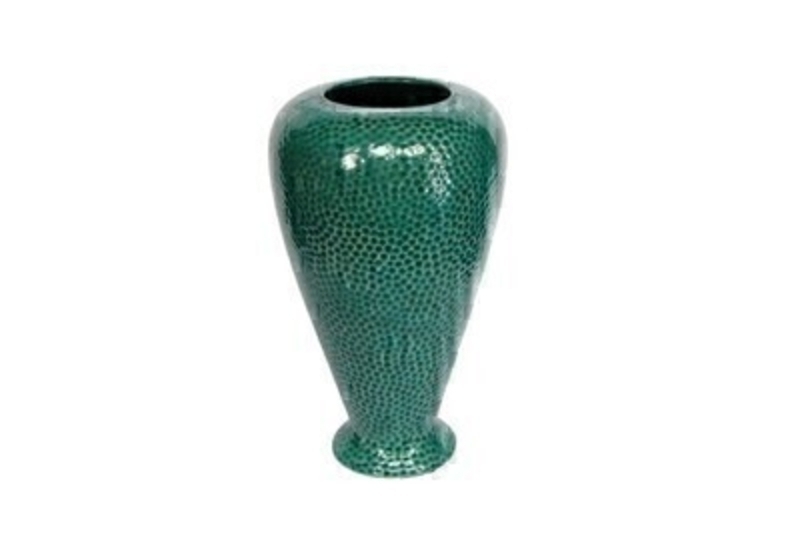 <p>Contemporary seagreen ceramic dimple large vase by Gisela Graham. This stunning vase is a statement piece all homes deserve. Would make an ideal gift for someone special or as a treat for your own home. Also available in a smaller size. Size (LxWxD) 19x32x19cm</p>